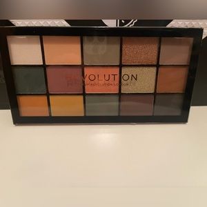 Revolution Green palette (ABH Subculture dupe)